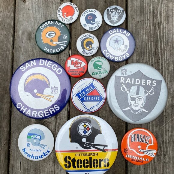 Lot of 14 Vintage 1960s NFL Buttons Steelers, Packers, Cowboys, Rams, Eagles - Picture 4 of 4